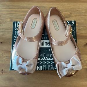 🆕🎁MINI MELISSA ULTRA GIRL SW size 10🎁